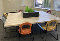 東京オフィス相談スペース写真